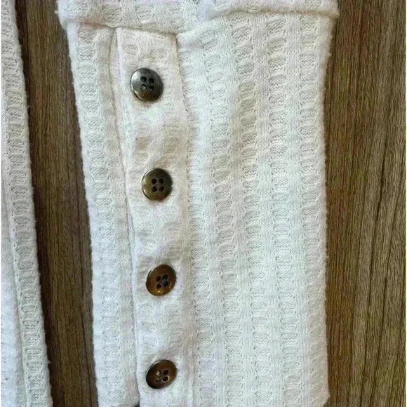 CHASER (ANTHROPOLOGIE brand) boho cream waffle Knit LS Shirt button-up cuff cozy - Picture 10 of 10